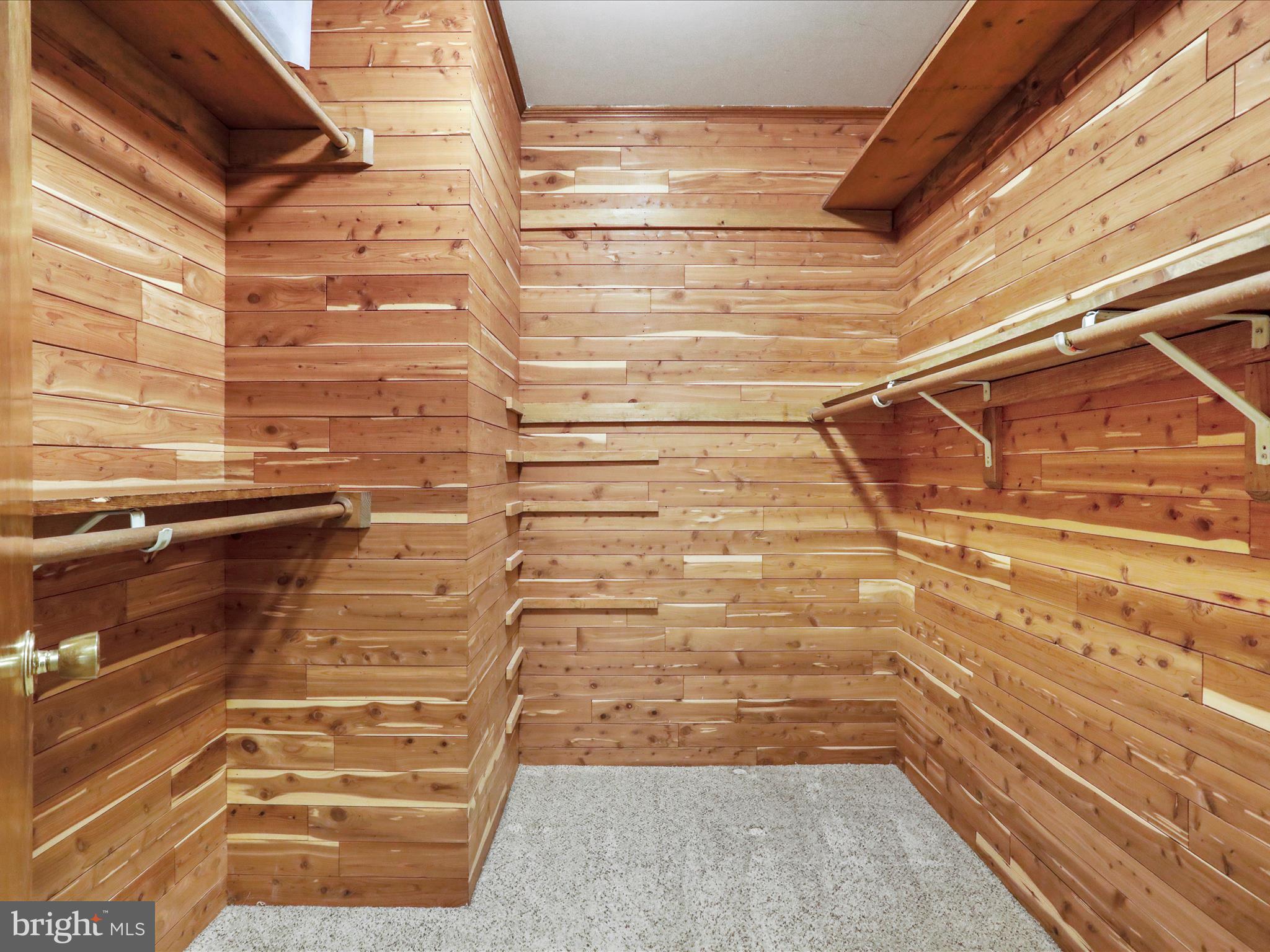 POCA BELLA FARM - Residential