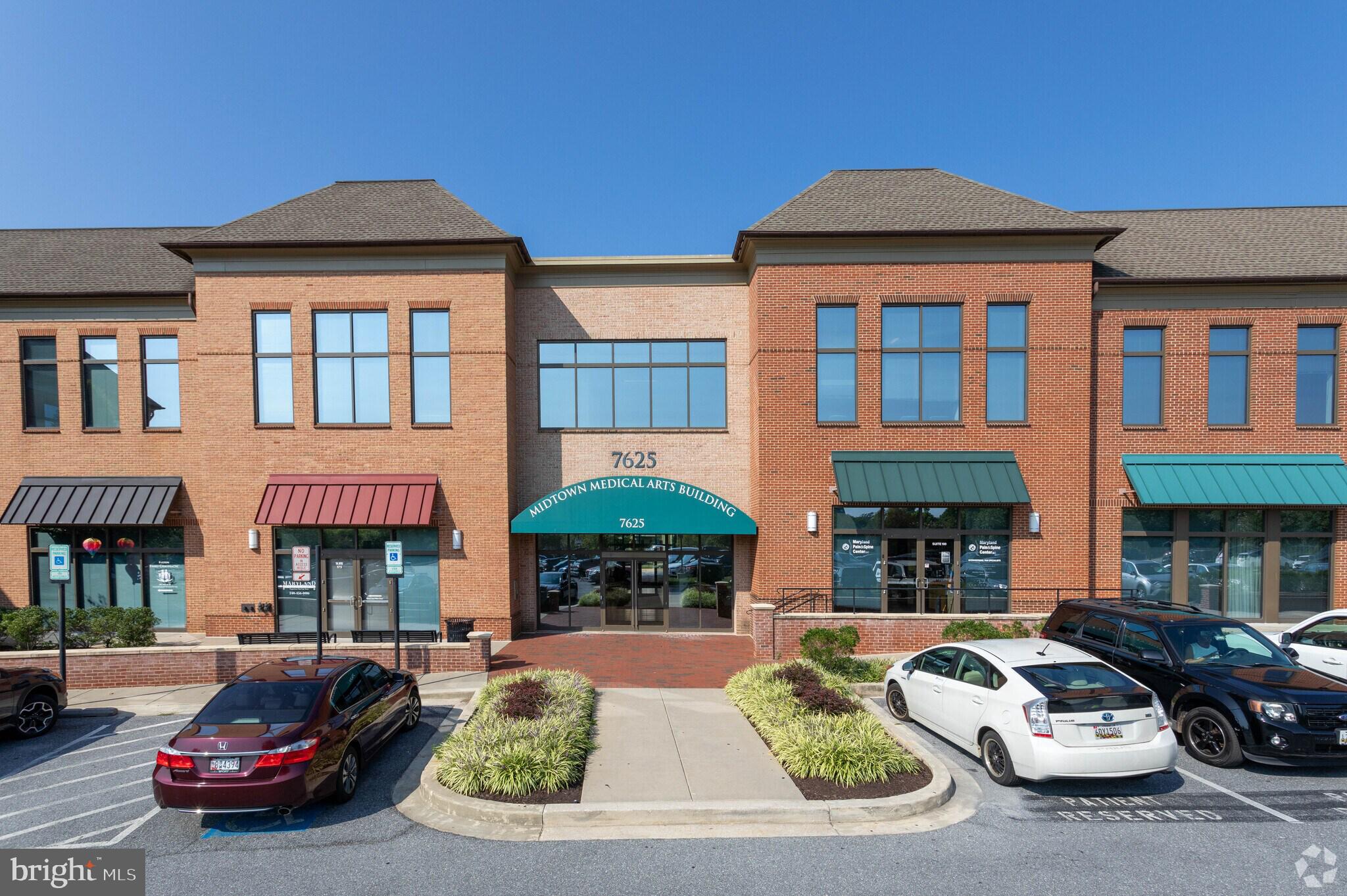 7625 MAPLE LAWN BOULEVARD 60