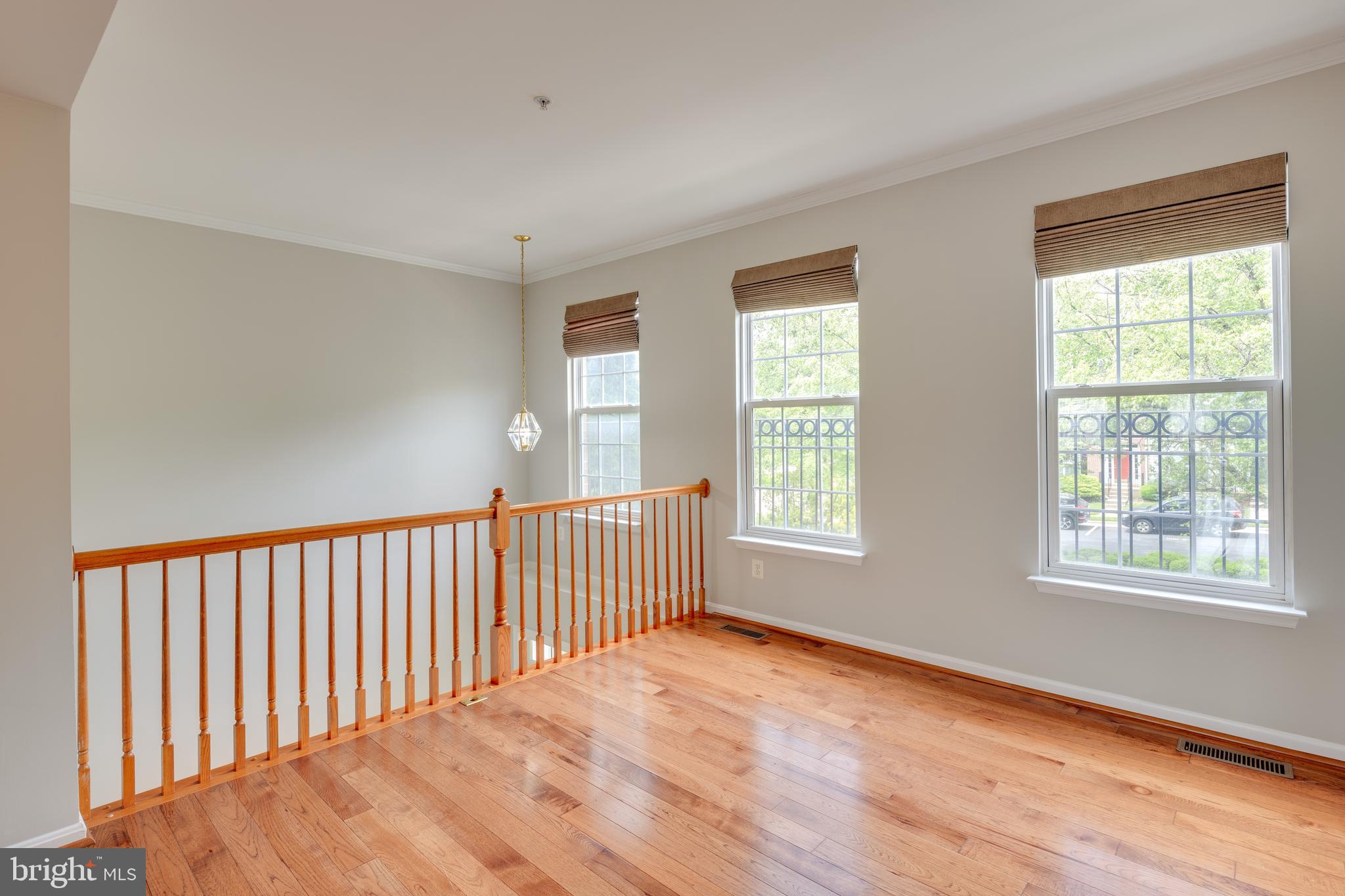 TOWNES AT CAMERON PARKE - Residential