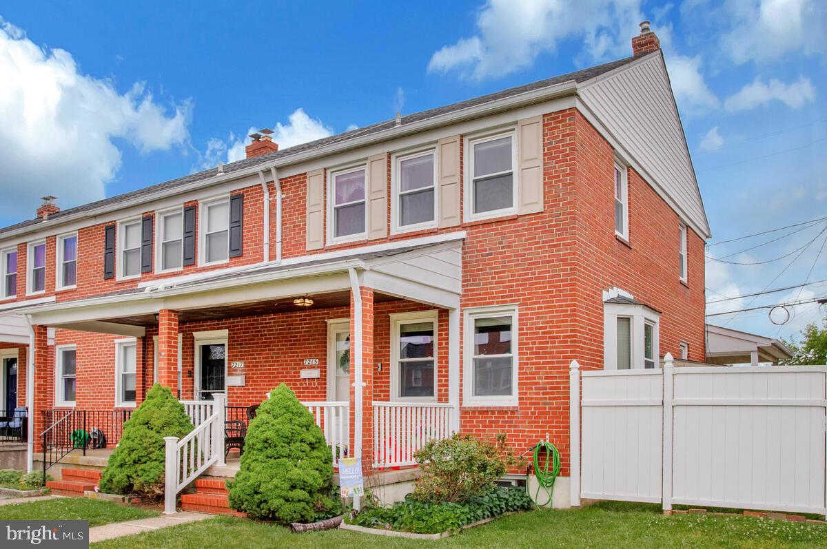 EASTWOOD - Residential
