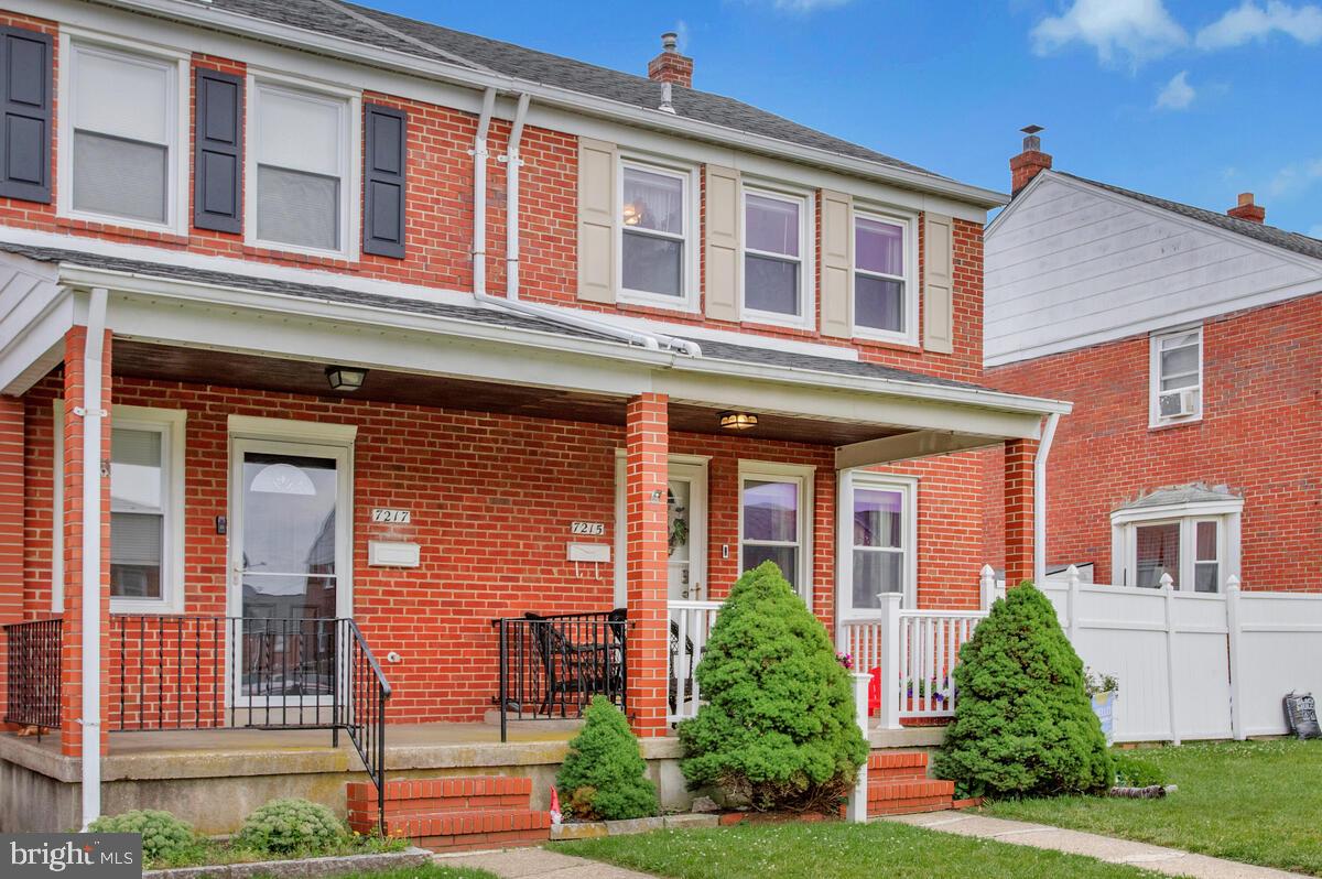 EASTWOOD - Residential