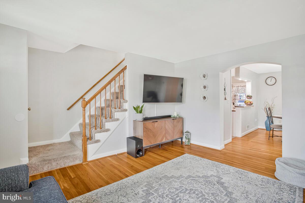 EASTWOOD - Residential
