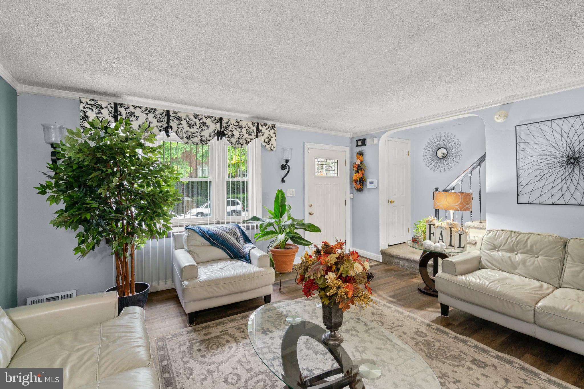 WEST HILLS - Residential