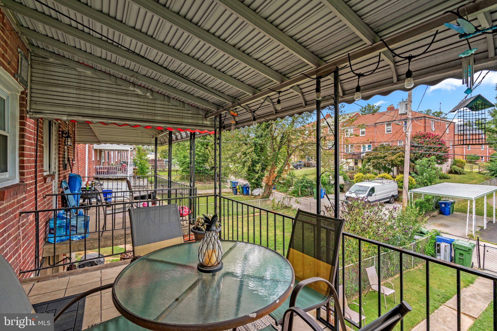 WEST HILLS - Residential