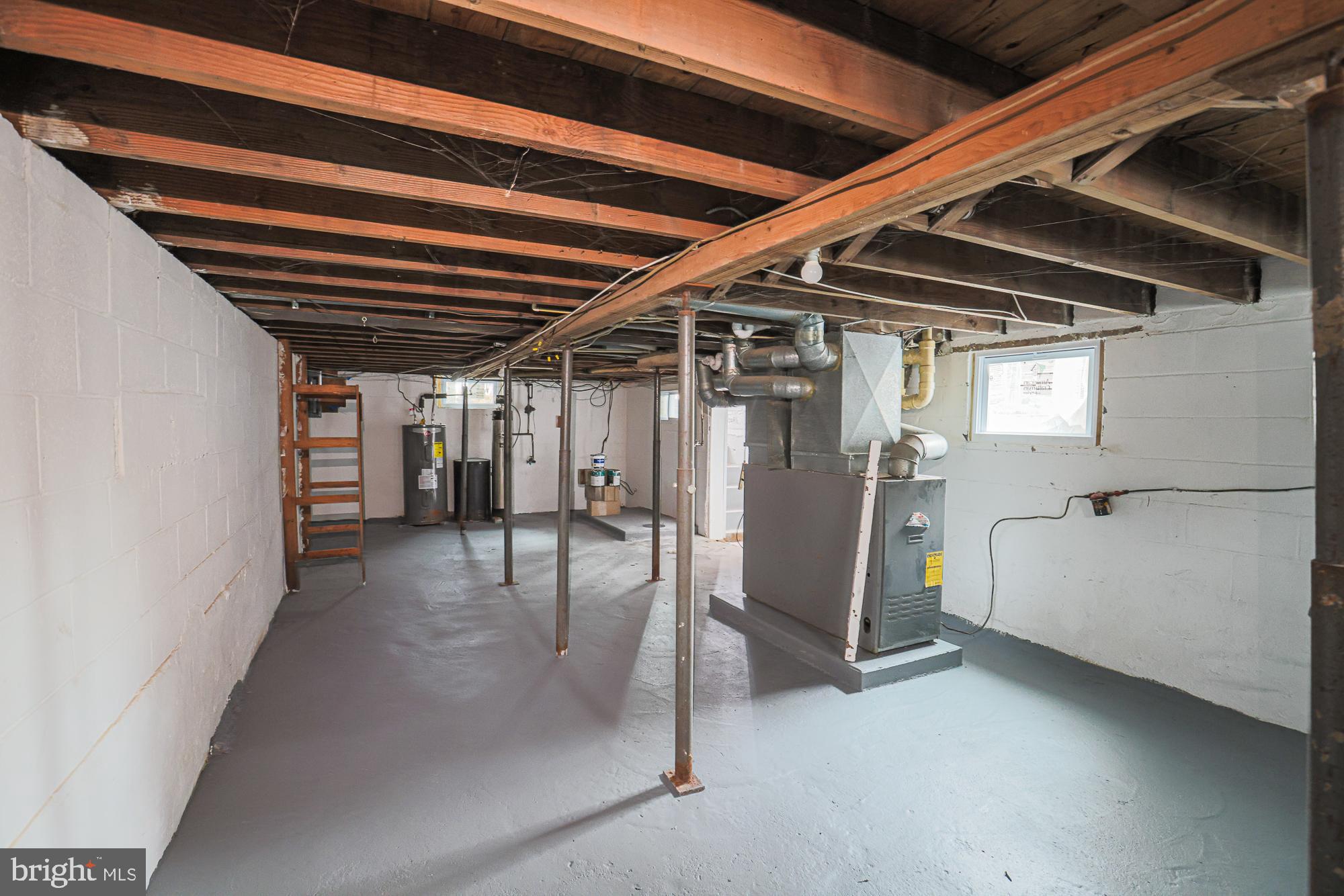 ABINGDON ESTATES - Residential