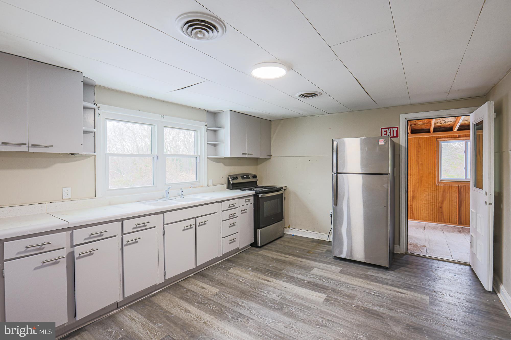 ABINGDON ESTATES - Residential