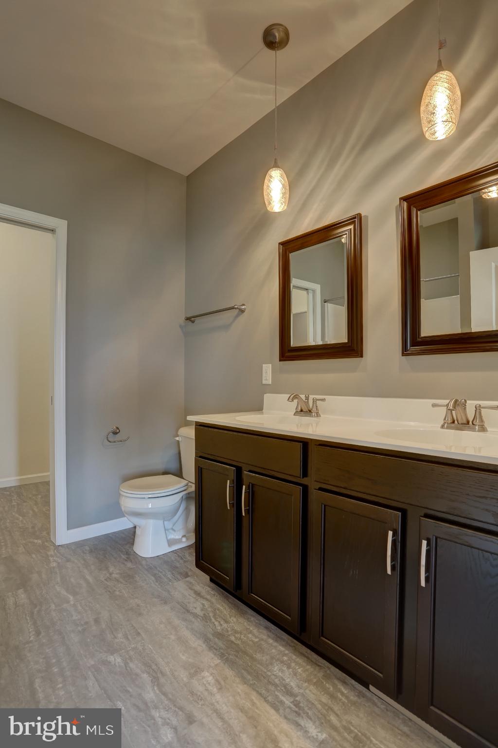 LAKES AT DONEGAL SPRINGS - Residential