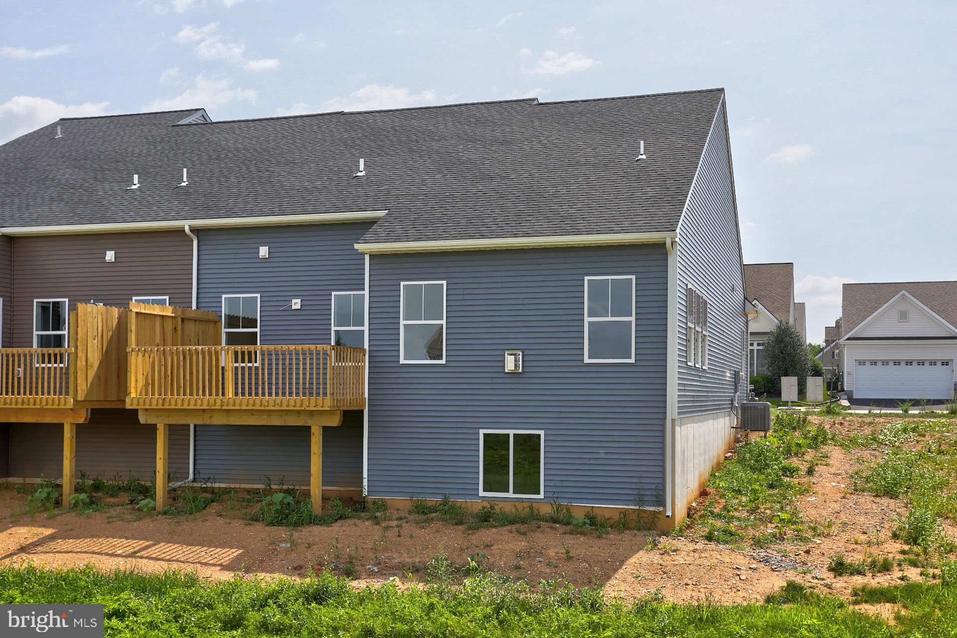 LAKES AT DONEGAL SPRINGS - Residential