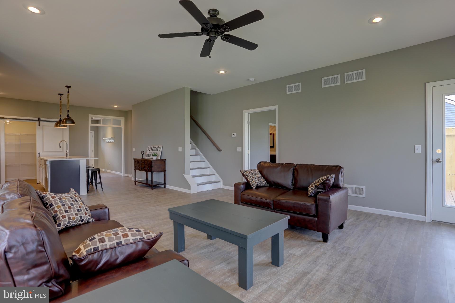 LAKES AT DONEGAL SPRINGS - Residential