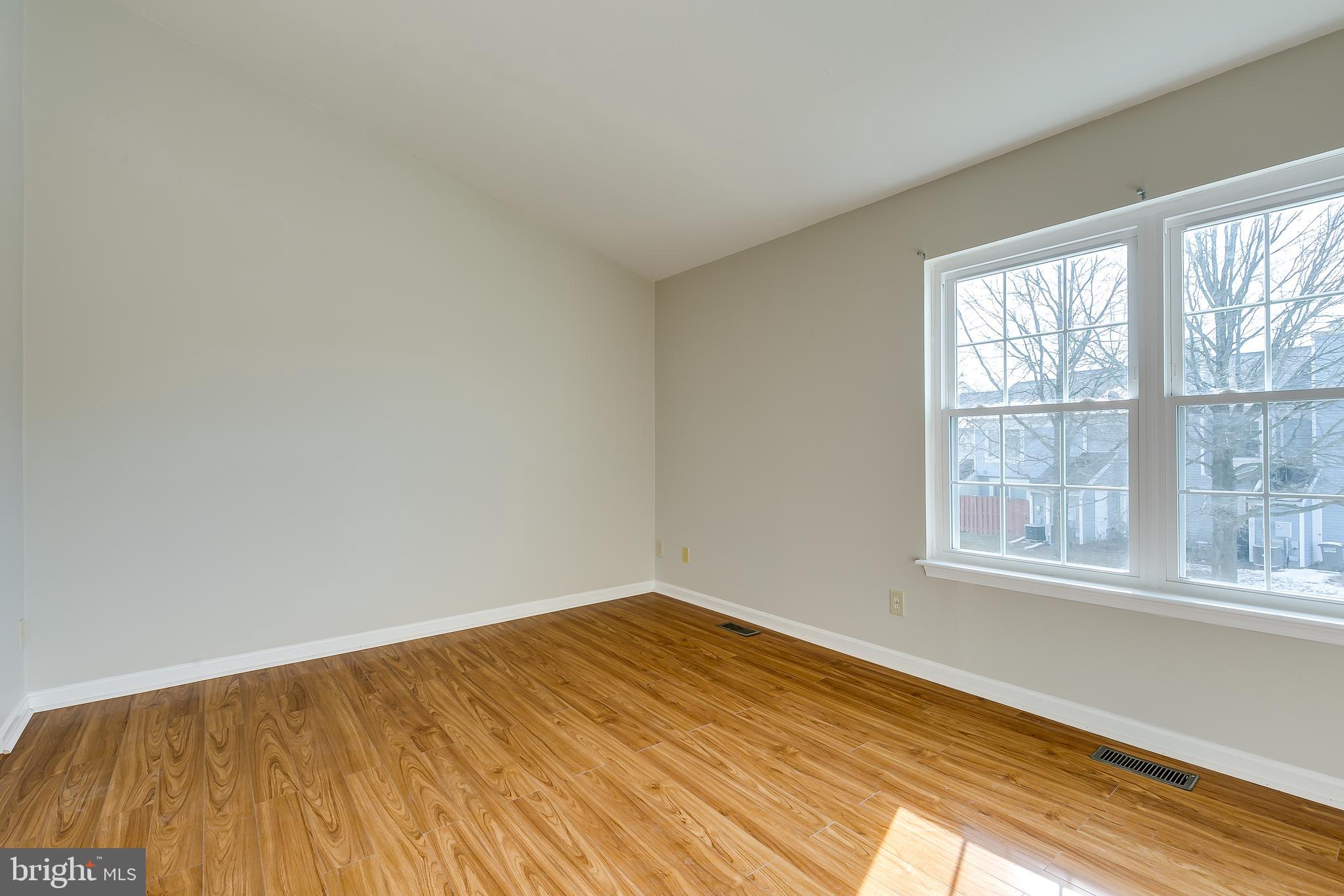 ROLLING RIDGE - Residential