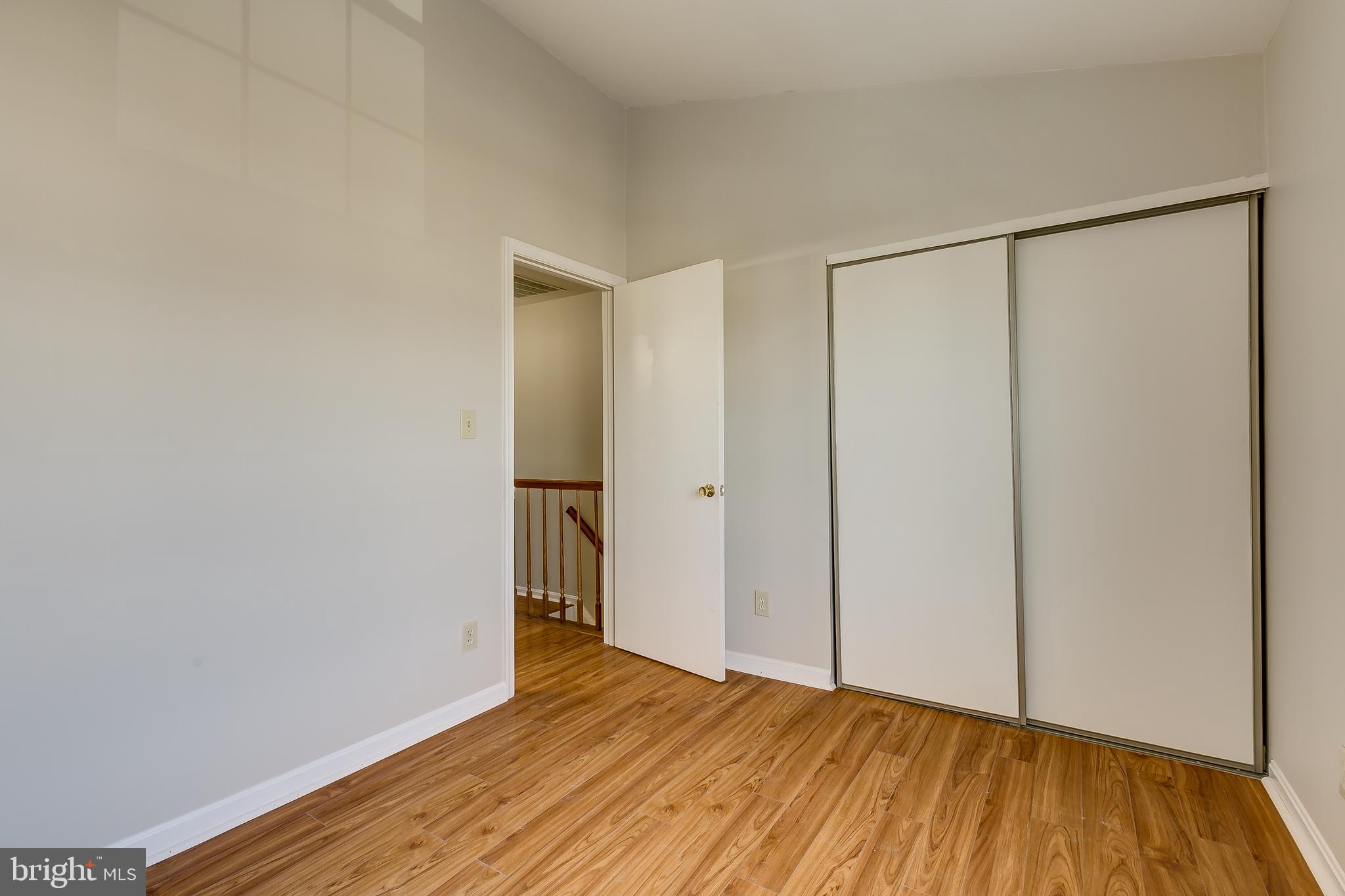 ROLLING RIDGE - Residential