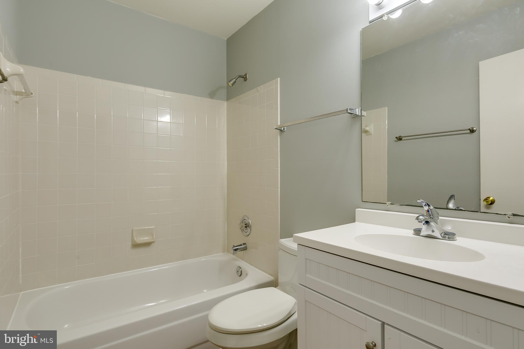 ROLLING RIDGE - Residential