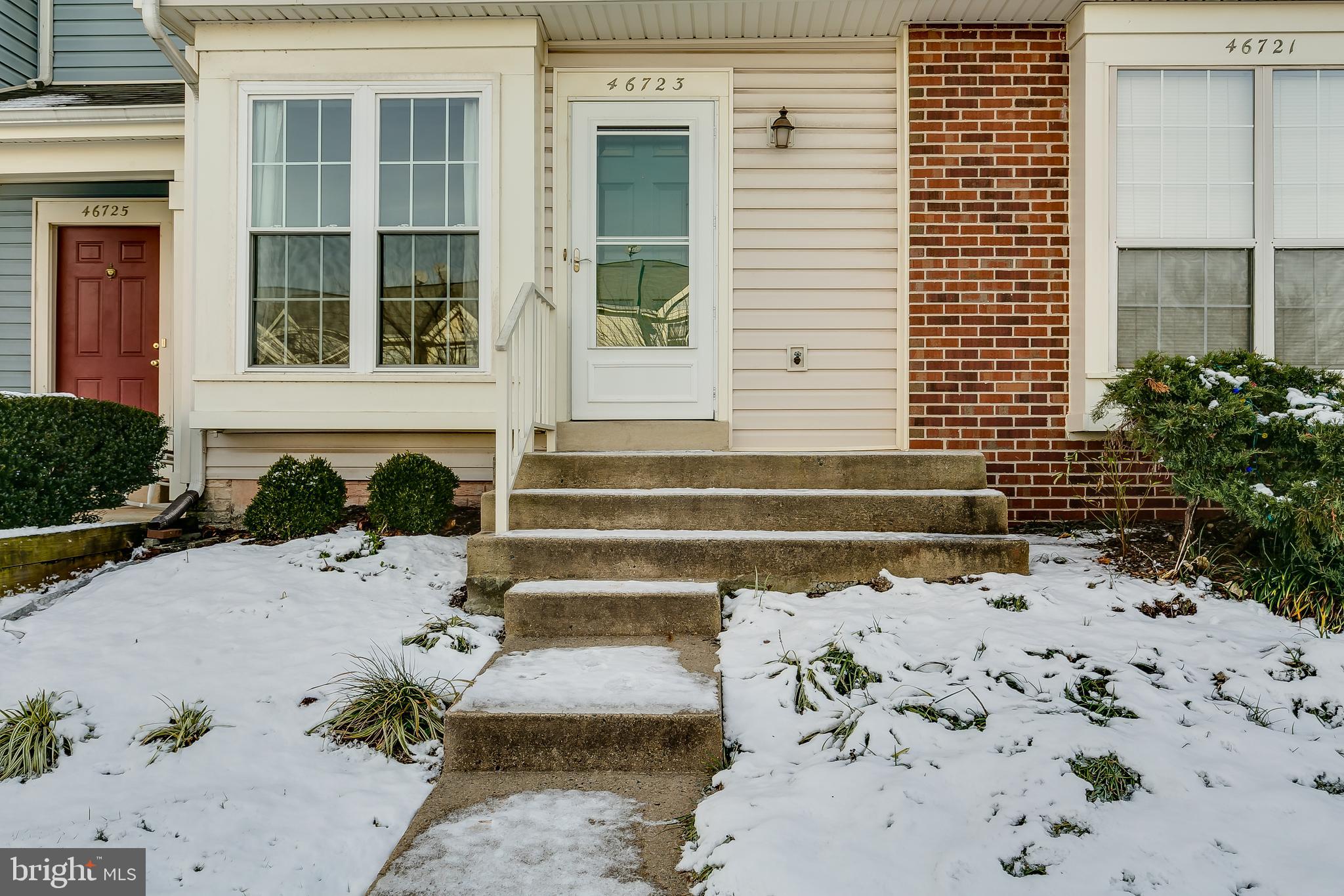 ROLLING RIDGE - Residential