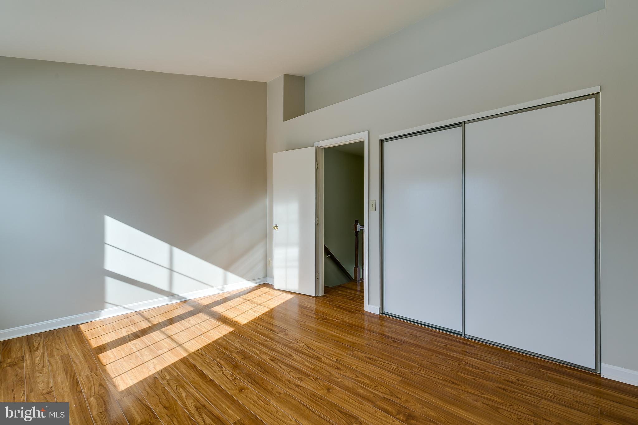 ROLLING RIDGE - Residential