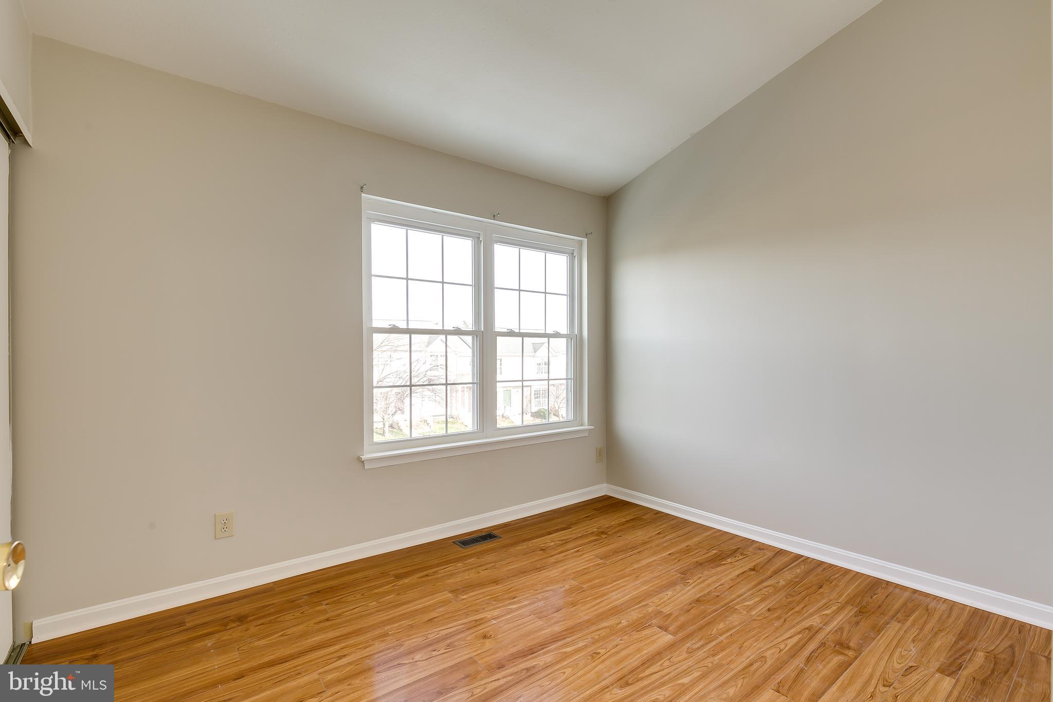 ROLLING RIDGE - Residential