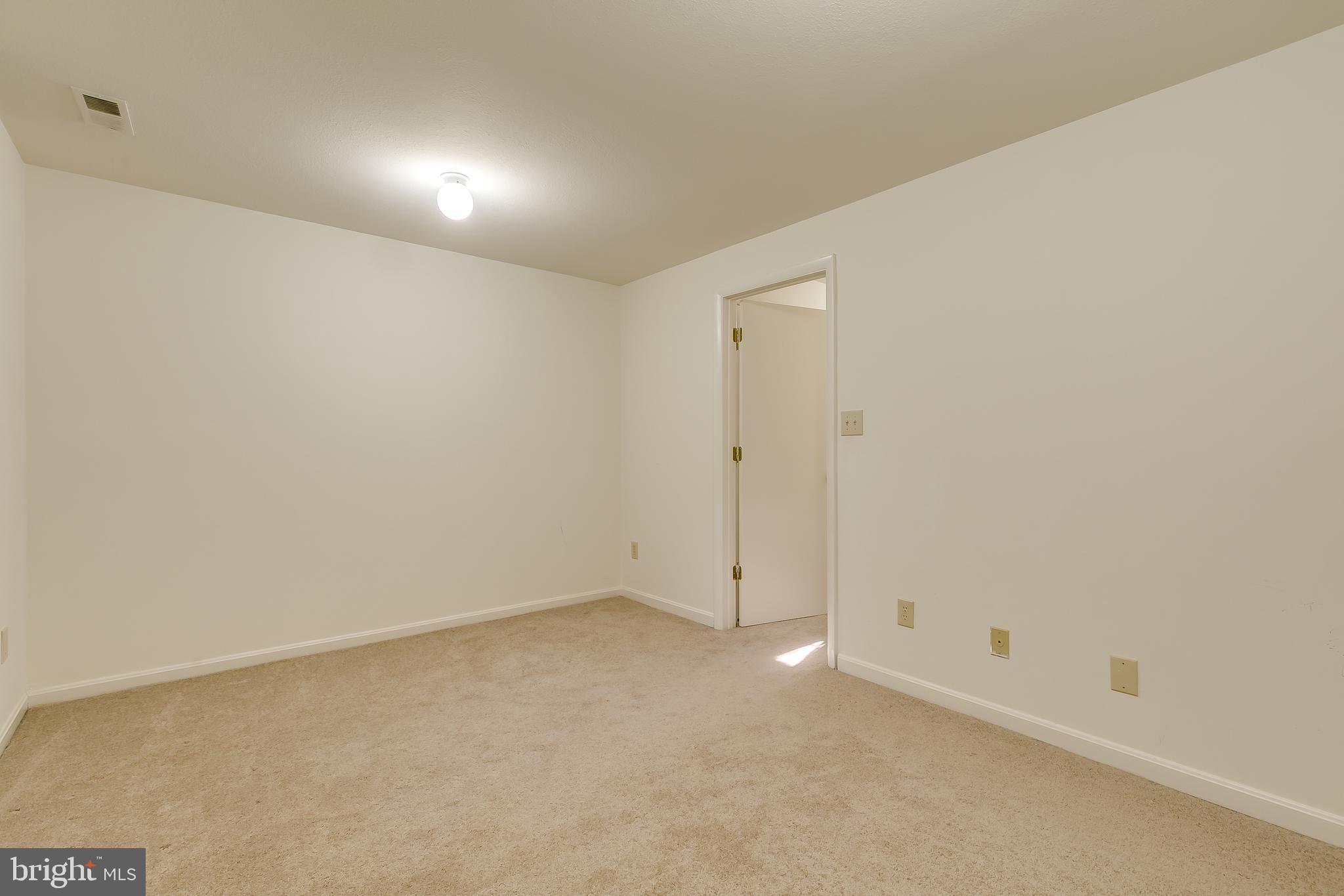 ROLLING RIDGE - Residential