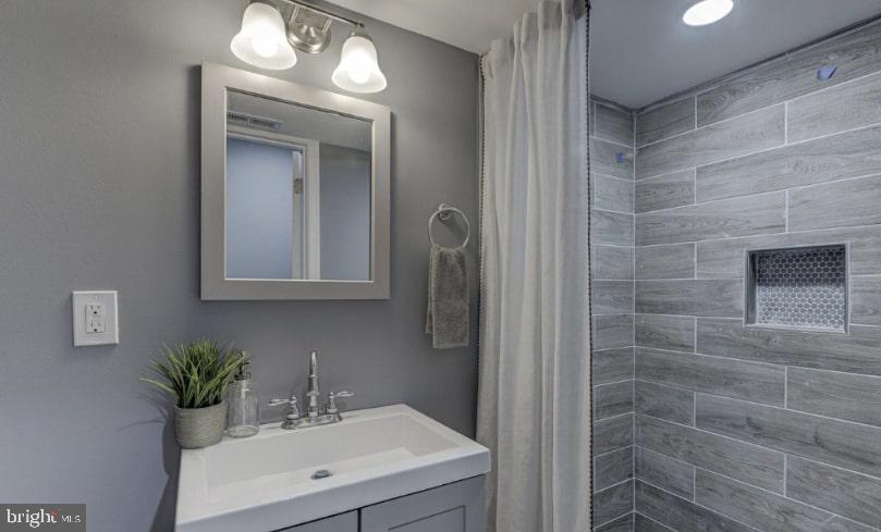 PATTERSON PARK - Residential Lease