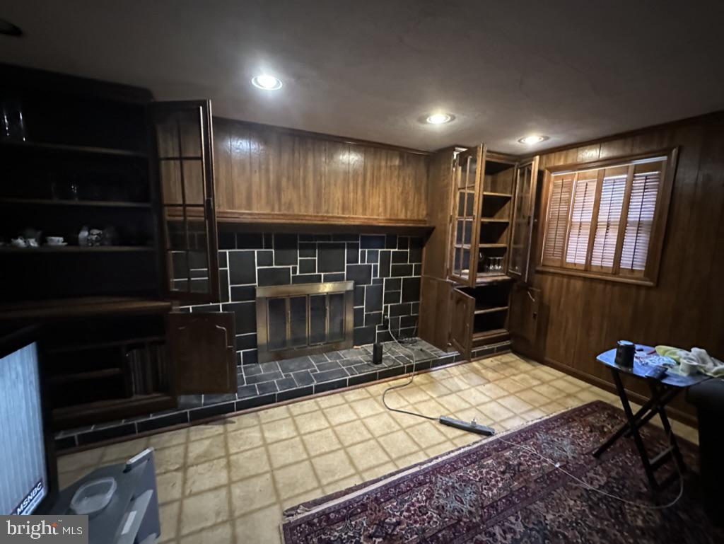 DALTON SPRINGS - Residential