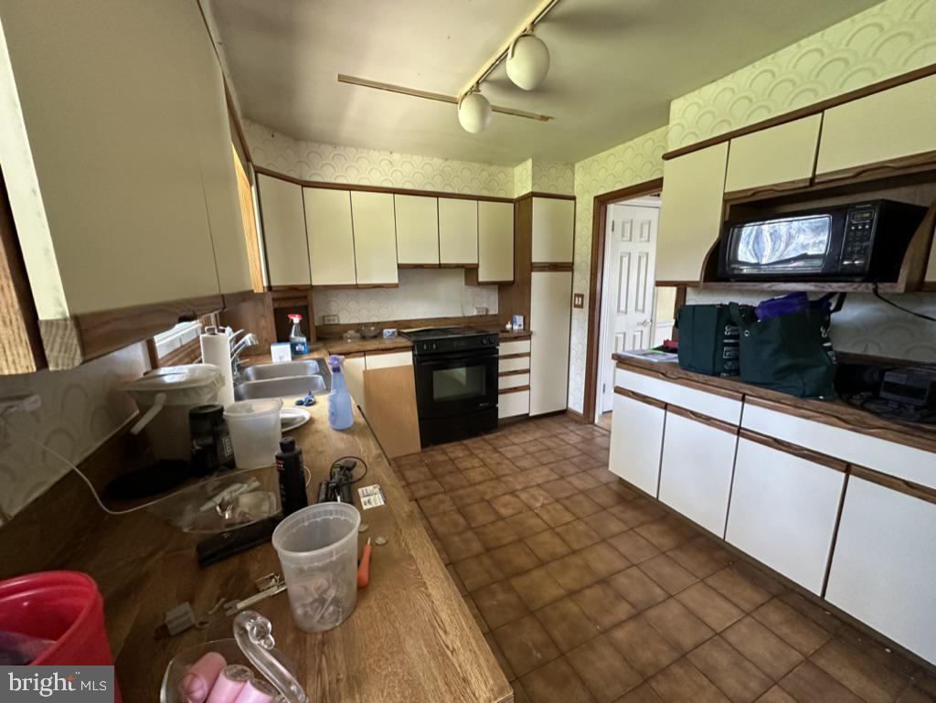 DALTON SPRINGS - Residential