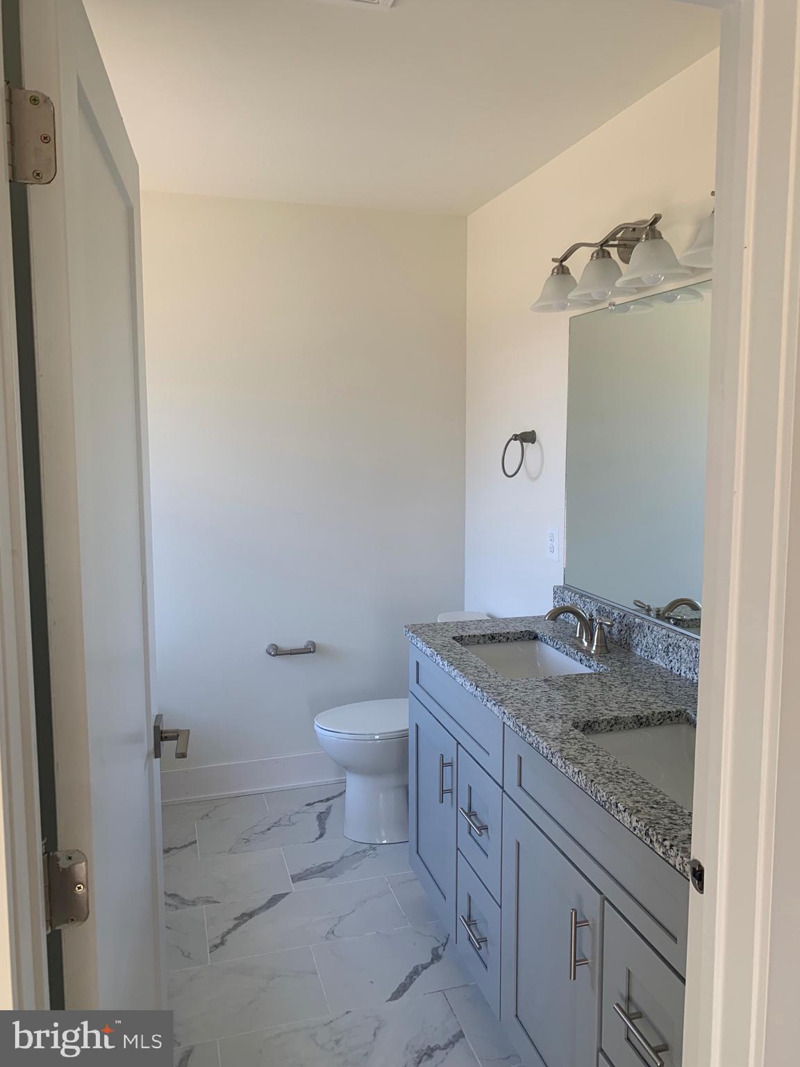 GLEBE HARBOR - Residential