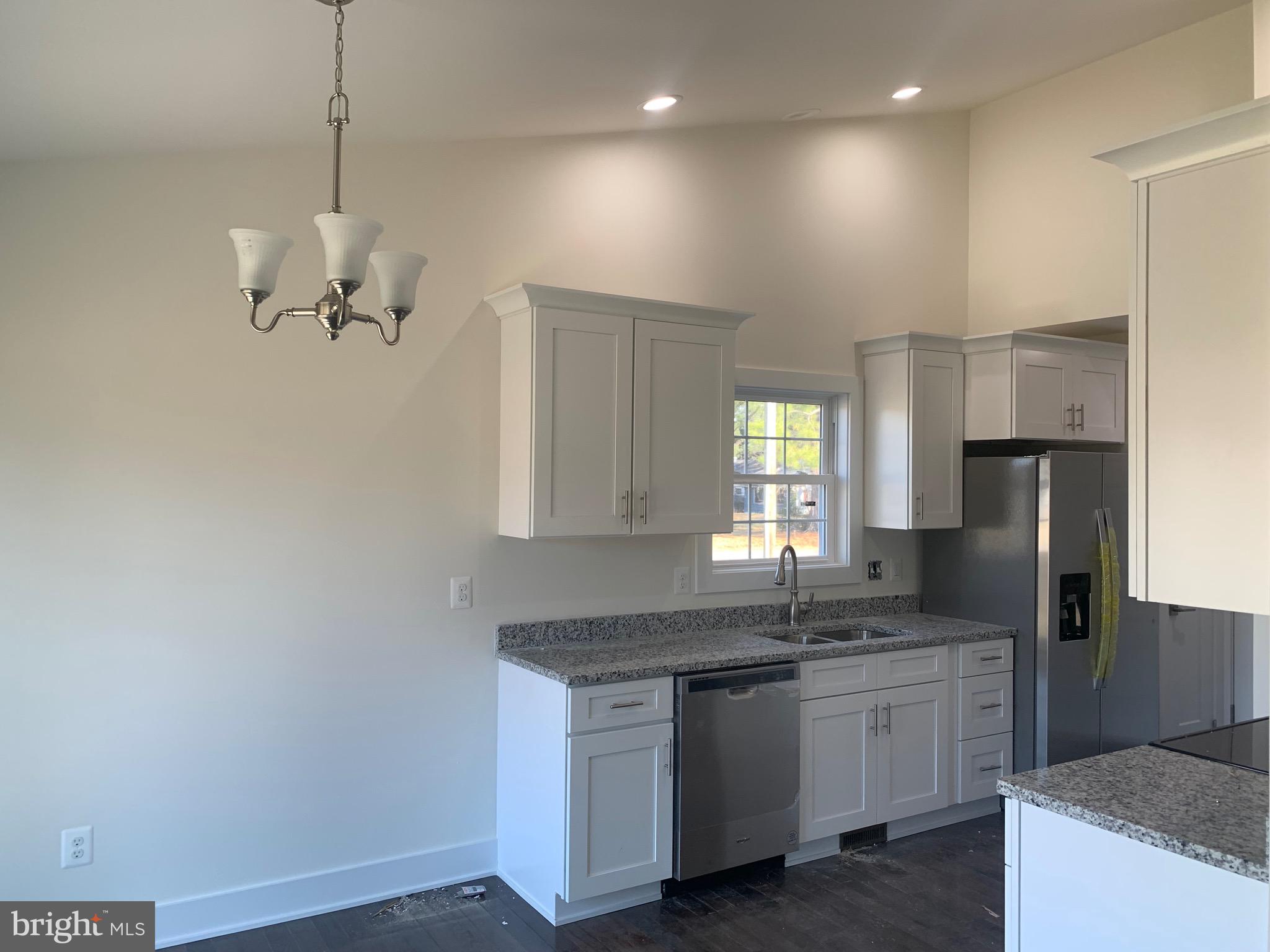 GLEBE HARBOR - Residential