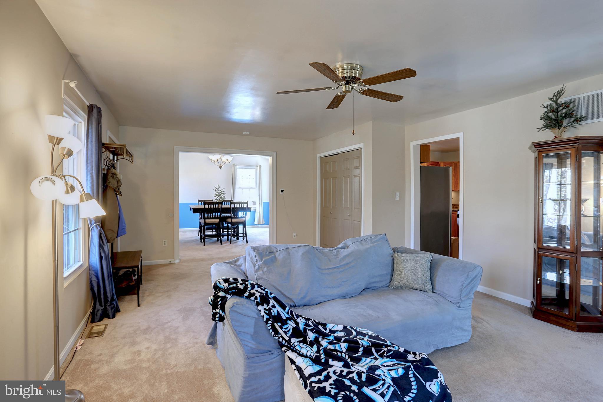 LAKE SHORE - Residential