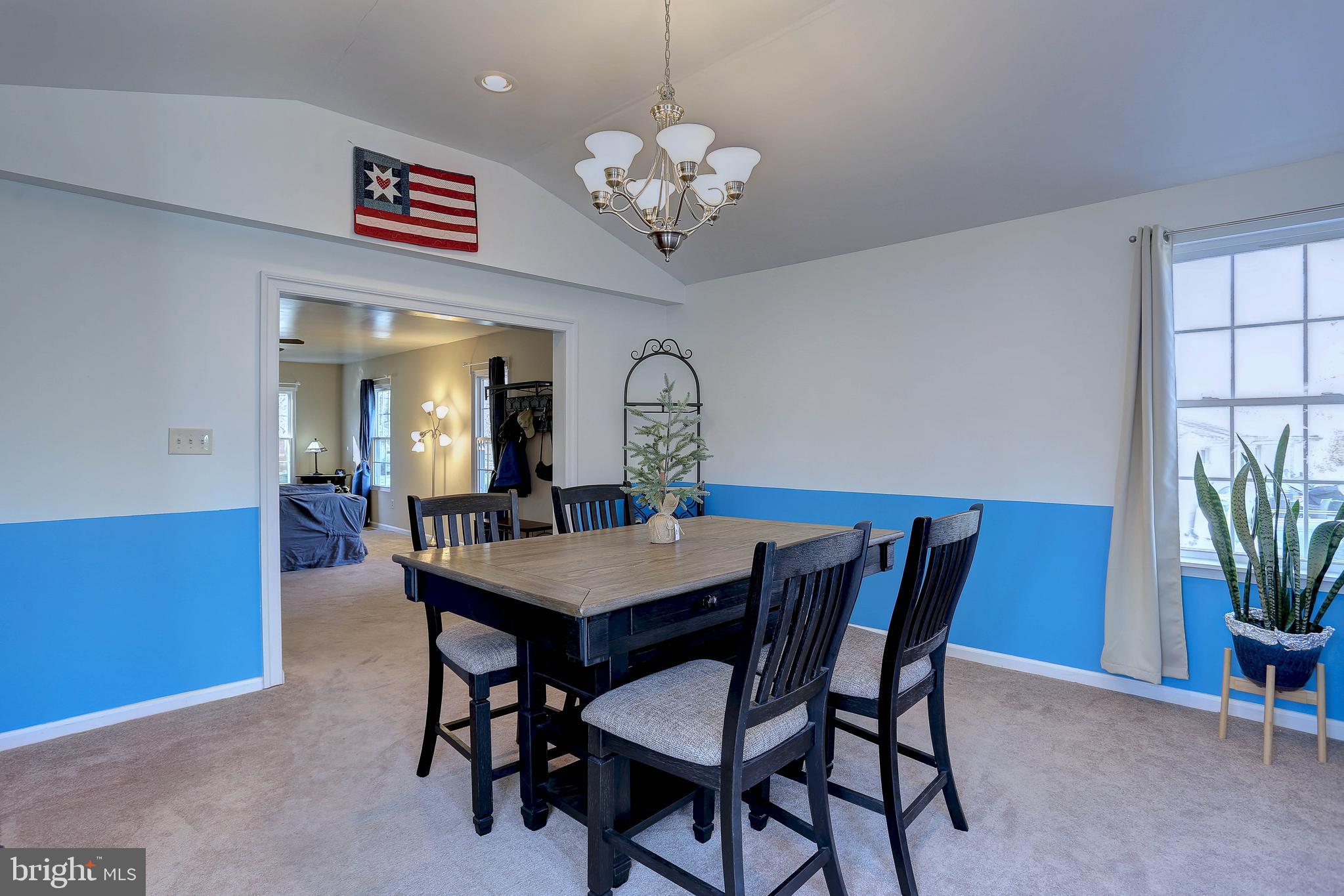 LAKE SHORE - Residential