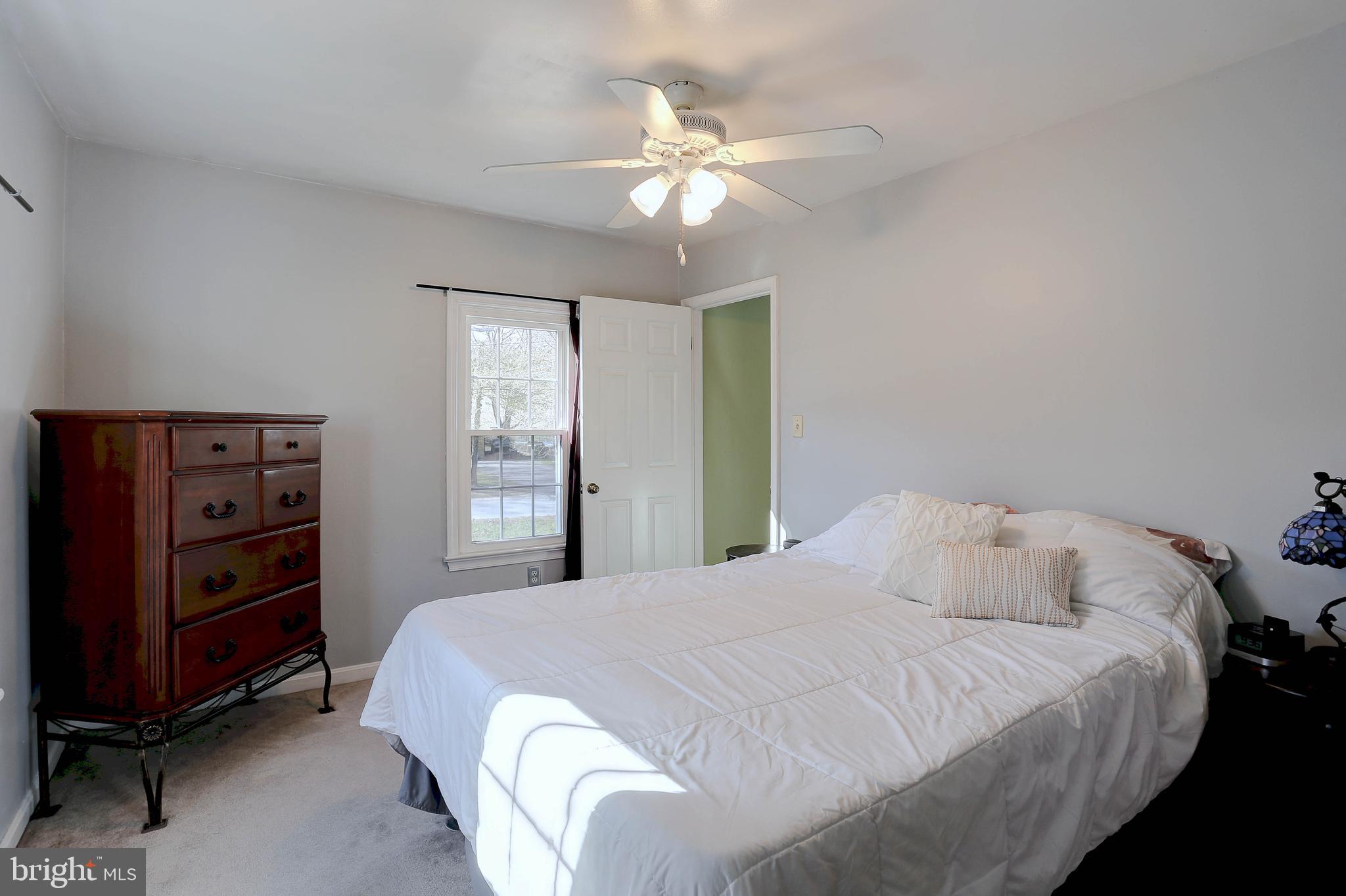 LAKE SHORE - Residential