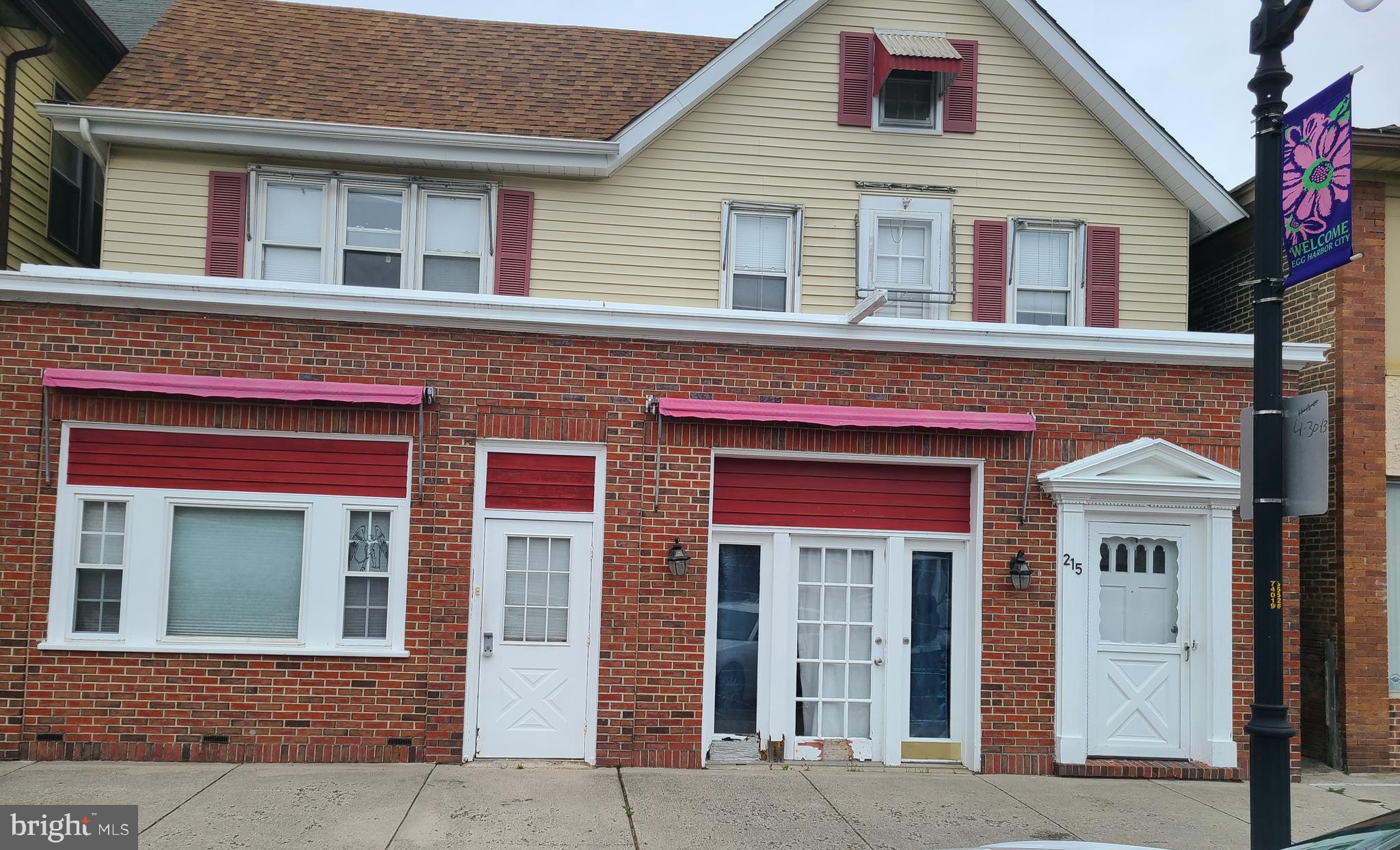 215 PHILADELPHIA AVENUE