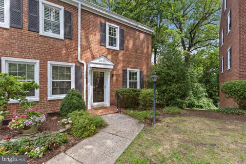 Photo of 2813 S Abingdon Street, ARLINGTON, VA 22206 (MLS # VAAR2077984)