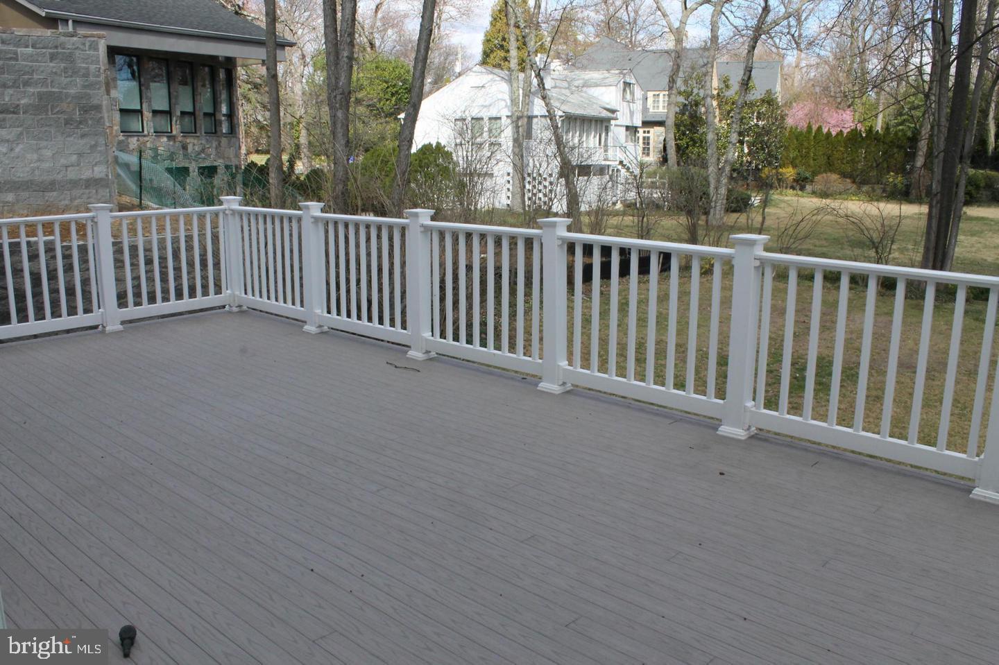 BRADLEY HILLS - Residential Lease