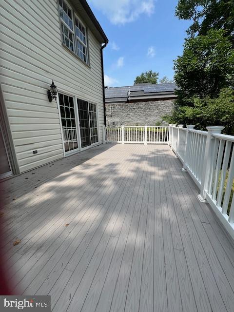 BRADLEY HILLS - Residential Lease