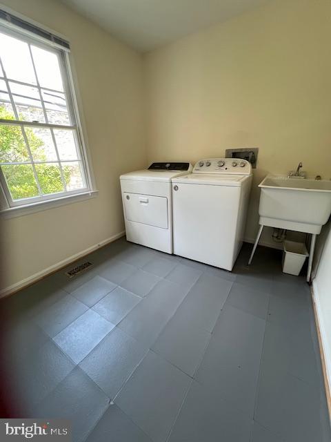 BRADLEY HILLS - Residential Lease