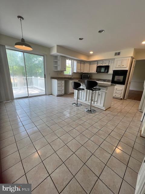 BRADLEY HILLS - Residential Lease