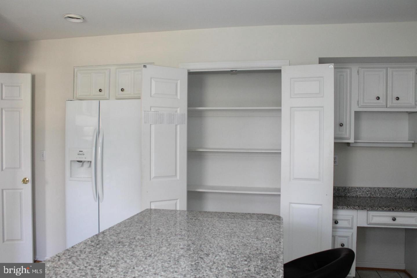 BRADLEY HILLS - Residential Lease