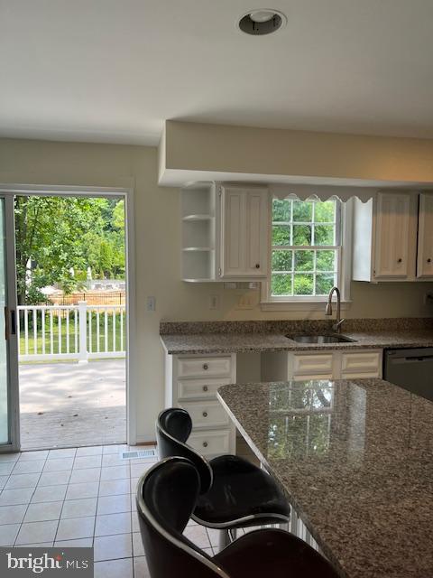 BRADLEY HILLS - Residential Lease