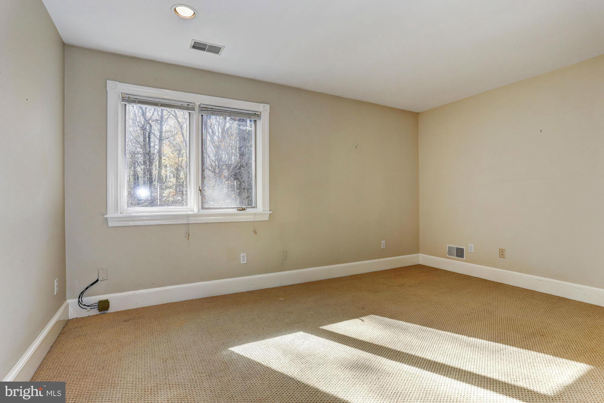 AINTREE ESTATES - Residential