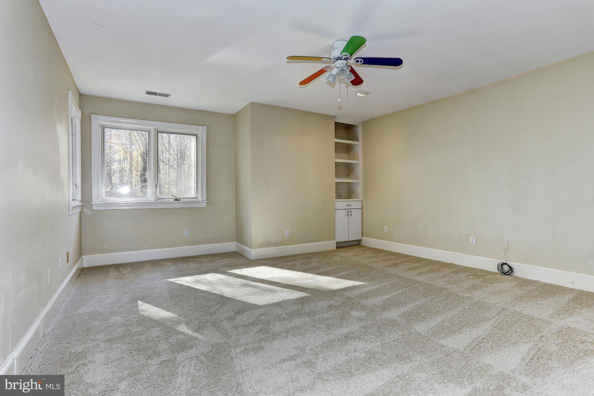 AINTREE ESTATES - Residential