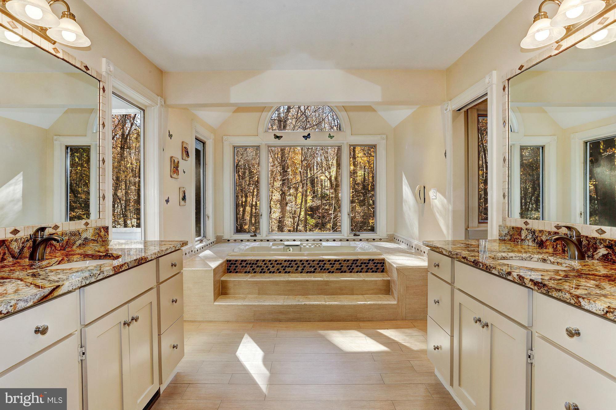 AINTREE ESTATES - Residential