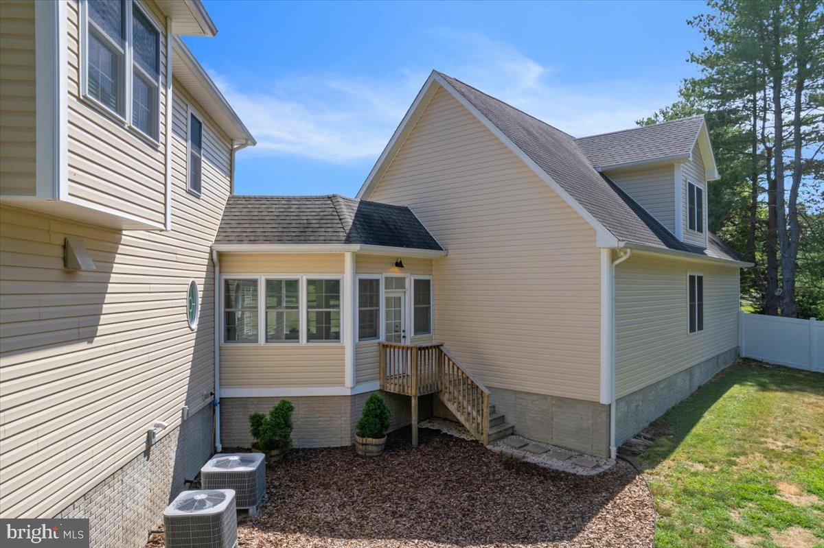 OWENSVILLE - Residential