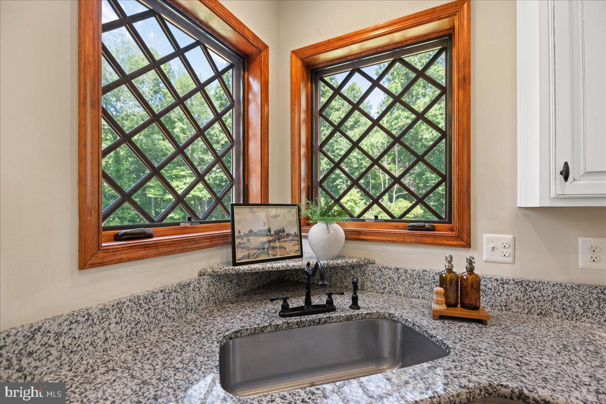 OWENSVILLE - Residential