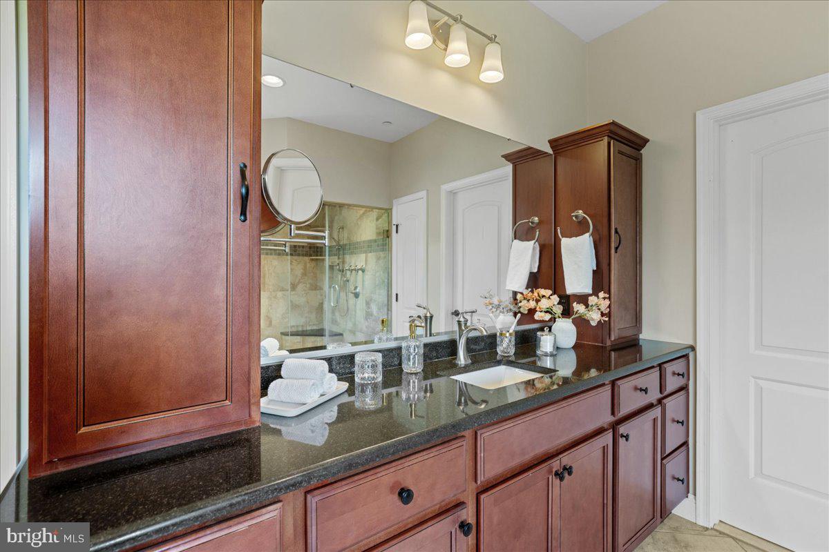 OWENSVILLE - Residential