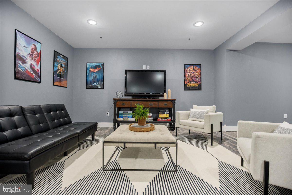 OWENSVILLE - Residential