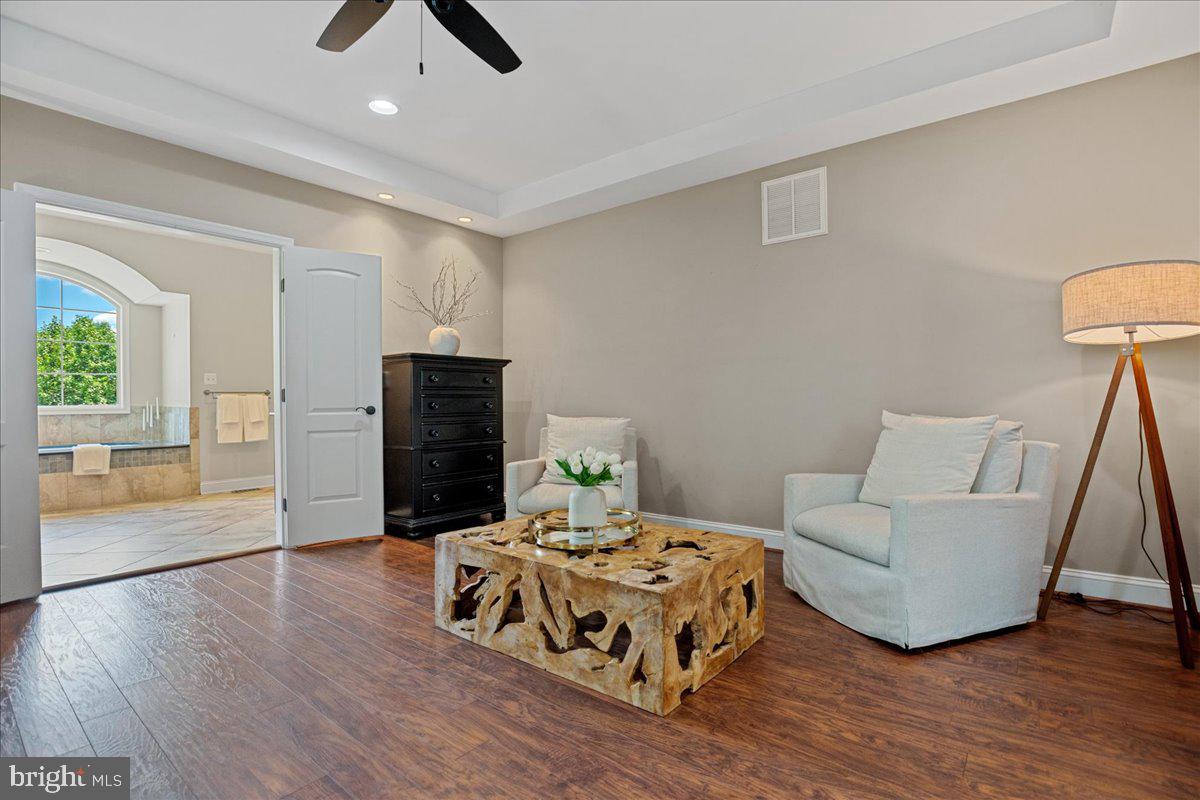 OWENSVILLE - Residential