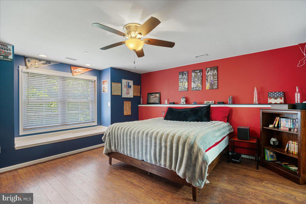 OWENSVILLE - Residential