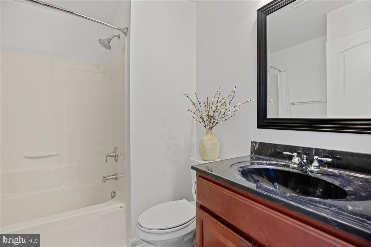 OWENSVILLE - Residential