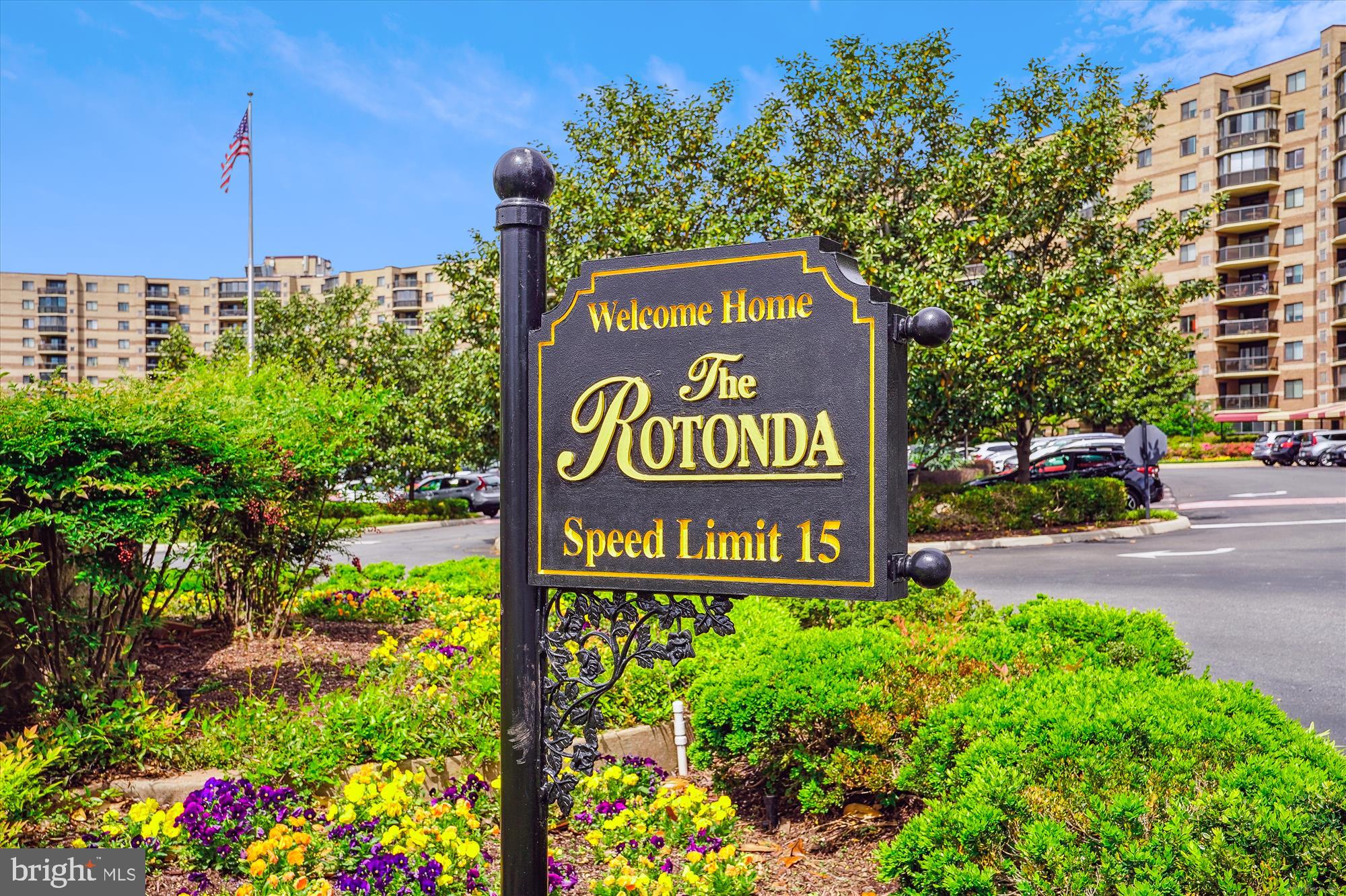 ROTONDA - Residential