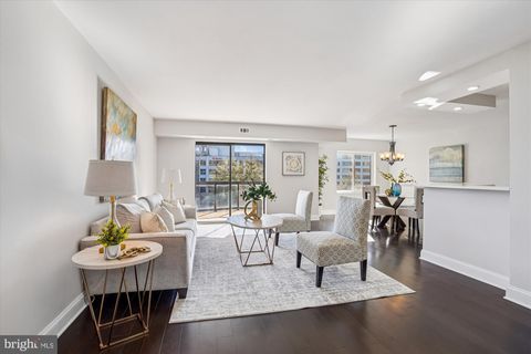 8340 GREENSBORO DR 618 MCLEAN VA 22102