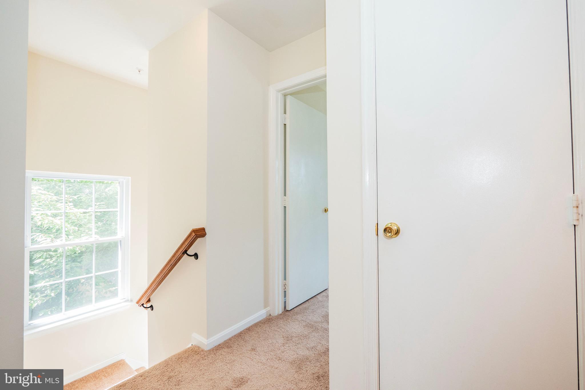 COLONY SQUARE - Residential