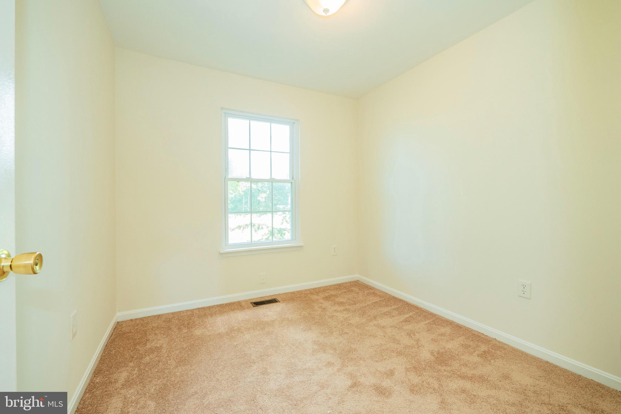 COLONY SQUARE - Residential